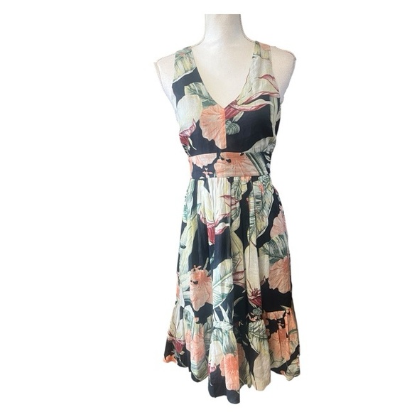Ann Taylor Tropical Floral Cross Back Dress NWT - Picture 1 of 6